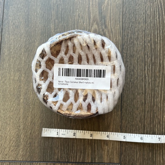 Coconut Shell Halves - Picture 5 of 8